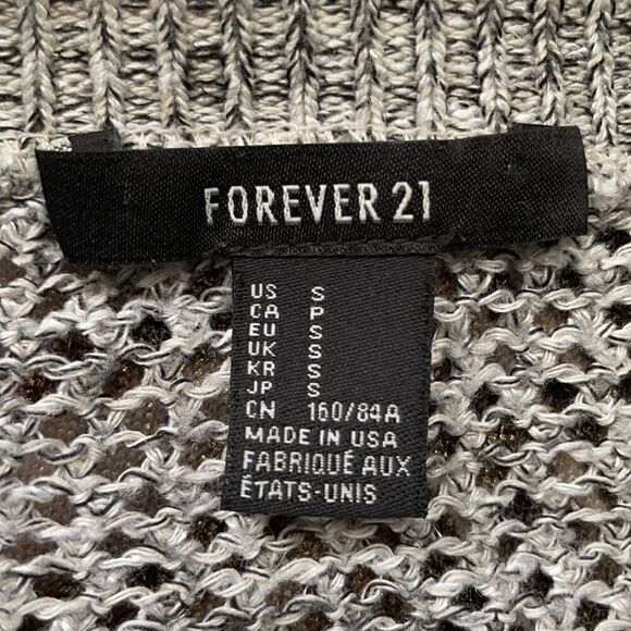 FOREVER 21 Short Sleeve Knit Sweater Size Small - Picture 5 of 5